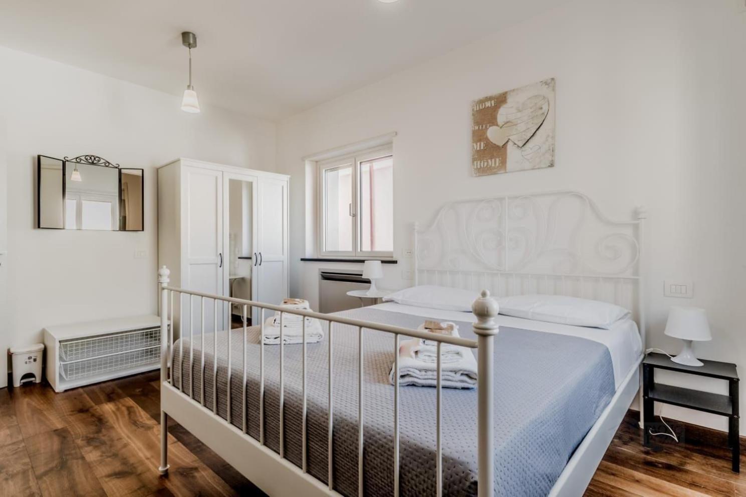 Monteverde Sunny Apartment Roma Exterior foto